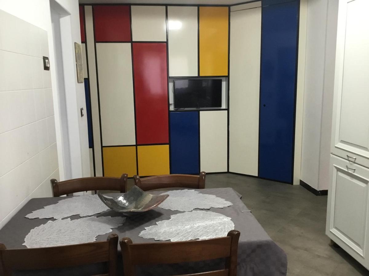 Апартаменты Mondrian'S House Генуя Экстерьер фото